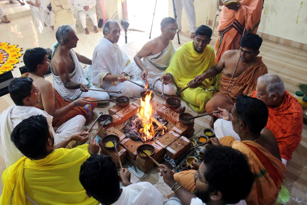 Glimpse of the Sri Rudra Ekadashinee with Vasordhara Homam